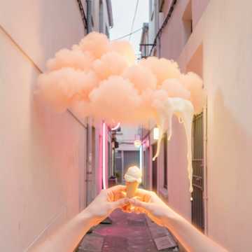蜜桃味的云