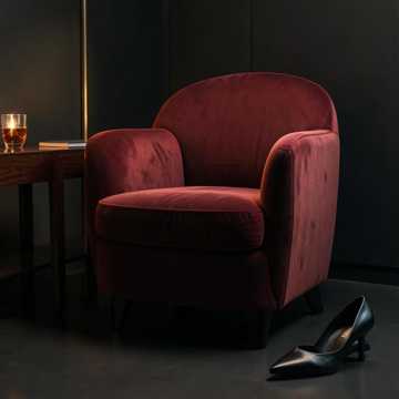 Velvet Trouble-版本2