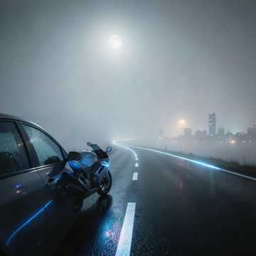 薄雾公路