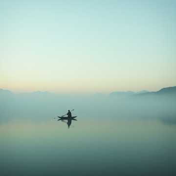秋水含烟
