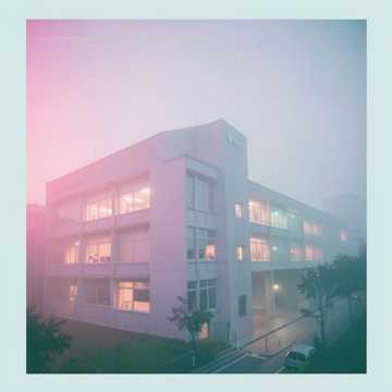 教学楼背面