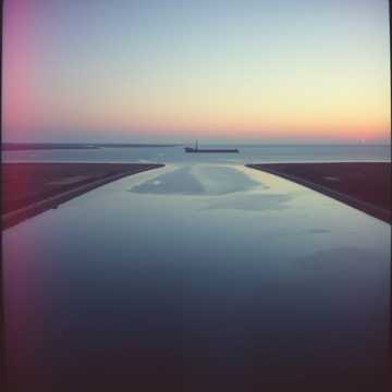 岸与岸