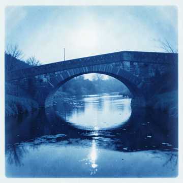 Moon Over Jade Bridge