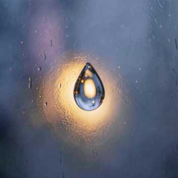 雨中漫步