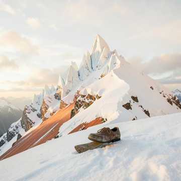 雪山下的回声
