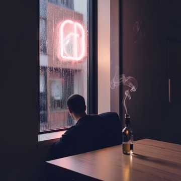 烟与酒的陪伴