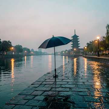 汾河岸的旧伞