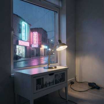 雨碎窗台