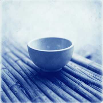 茶帘余温