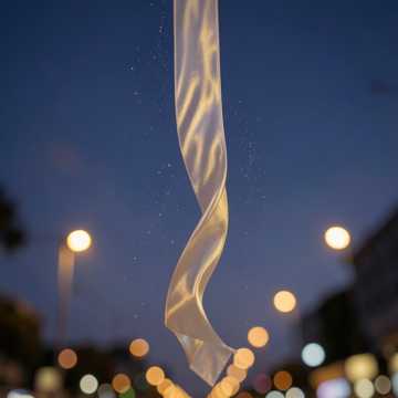 借晚风替我告白