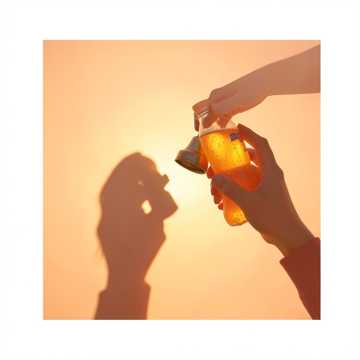 夏日撞掌心