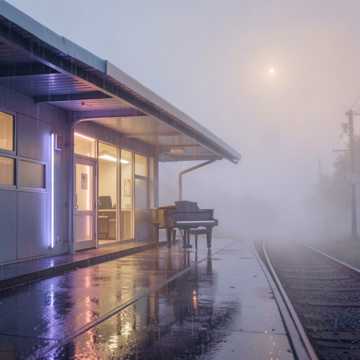 雨色站台