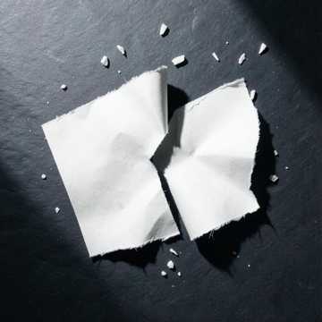 揉纸刀锋